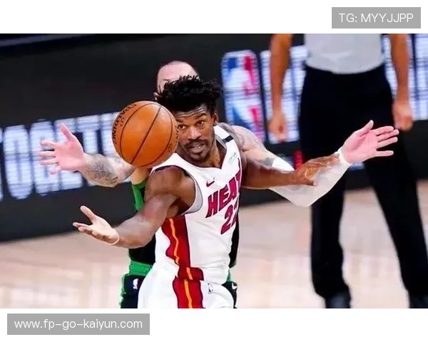 巴特勒底线突破造出机会，热火连续取分